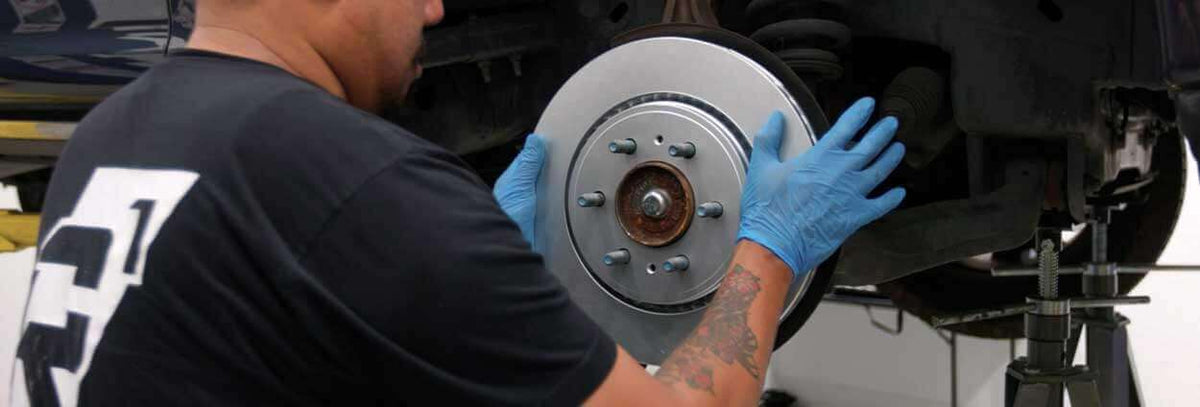Geo-Carbon Brake Kit with Ceramic Pads | GMC Sierra